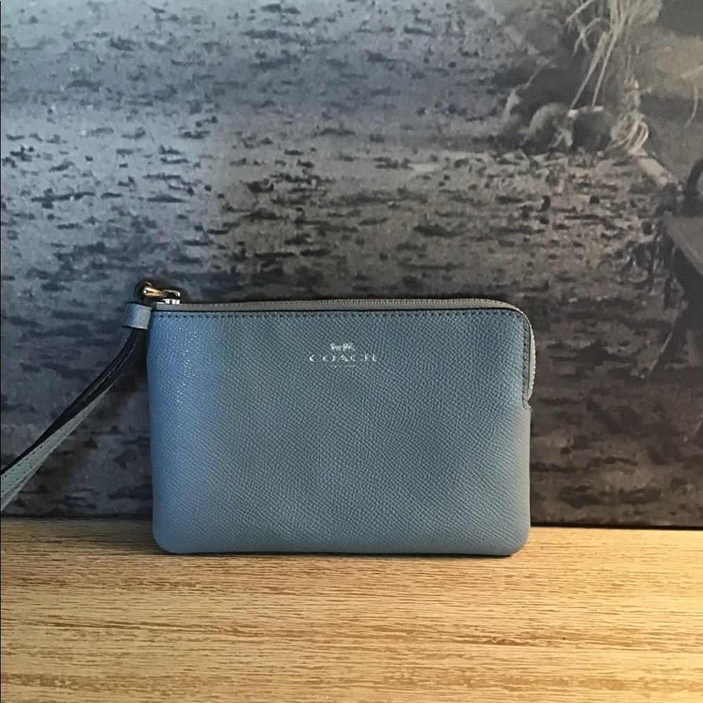 Coach wallet/wristlet